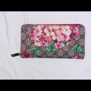 floral wallet